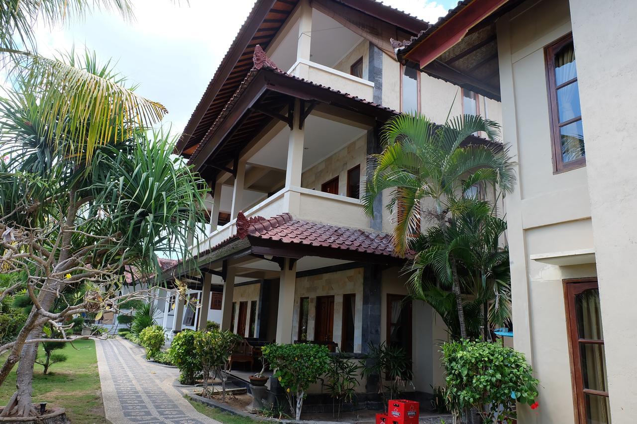 Puri Nusa Beach Hotel Nusa Lembongan  Exterior photo