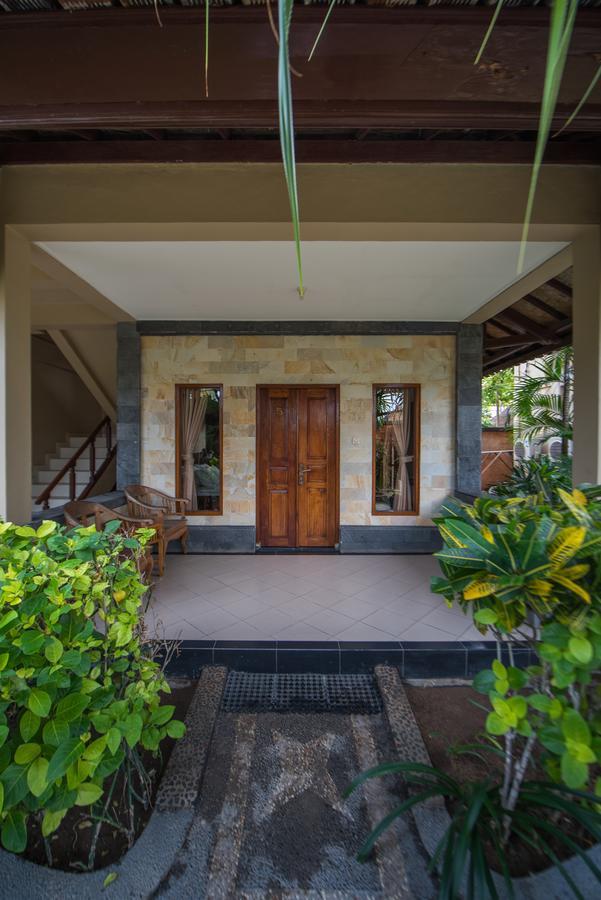 Puri Nusa Beach Hotel Nusa Lembongan  Exterior photo