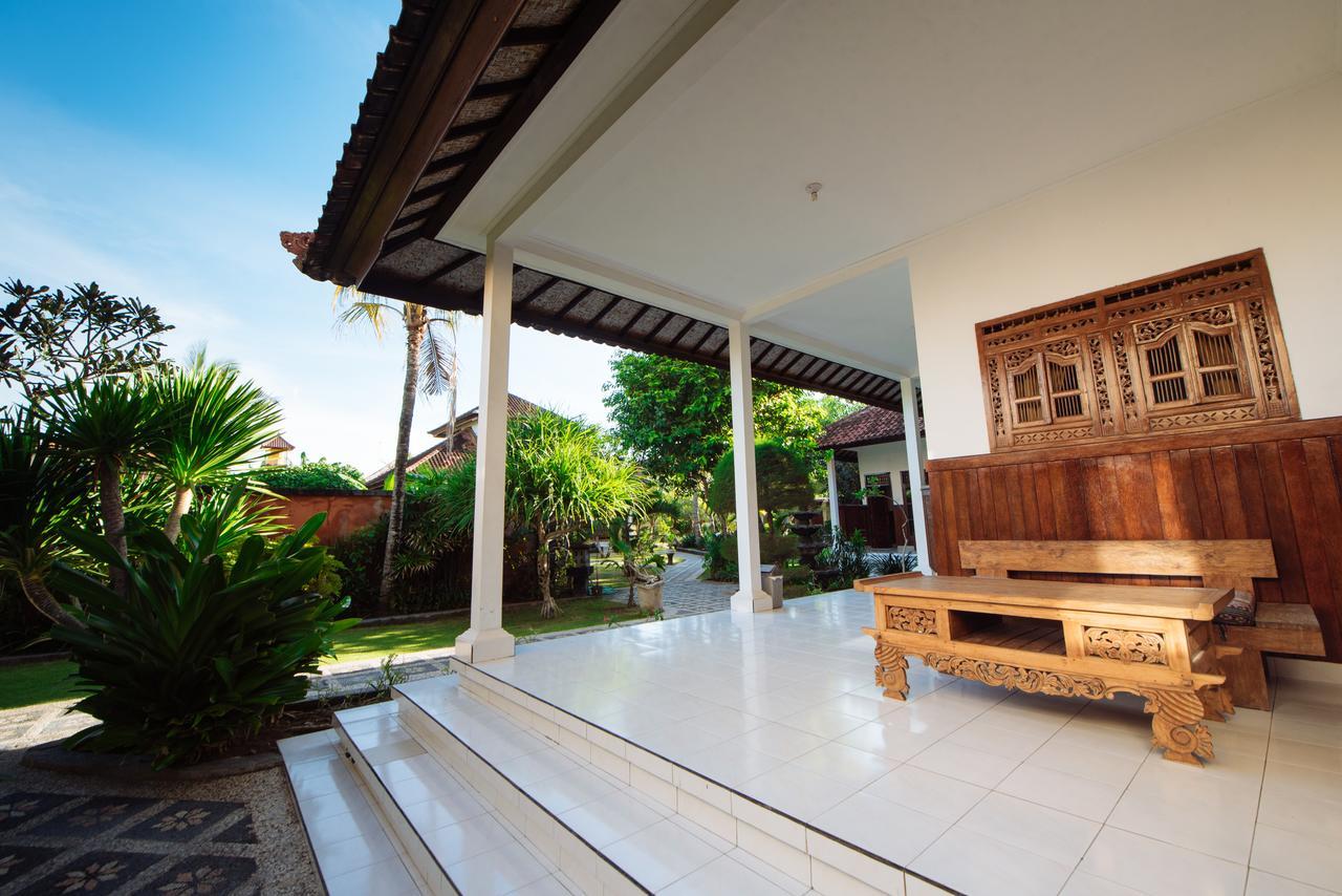 Puri Nusa Beach Hotel Nusa Lembongan  Exterior photo